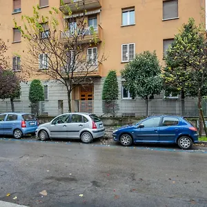 https://pizzardi-flower-apartment.emilia-romagnahotels.net